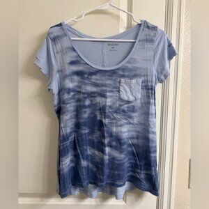Columbia Two Tone Blue Scoop Neck Short Sleeve Top